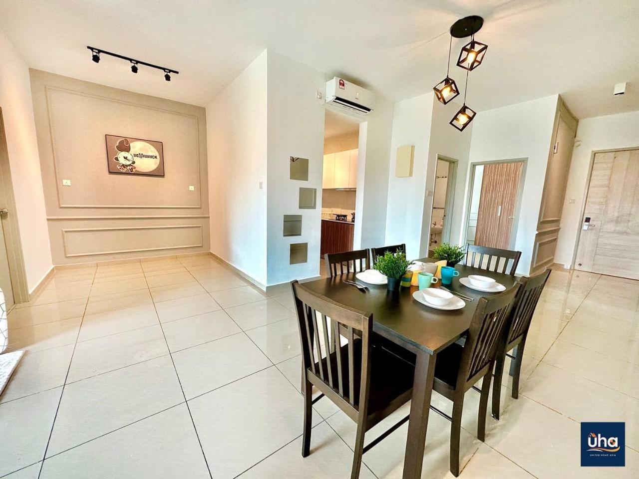 Seasons Luxury Apartment By Jk Home 新山 外观 照片