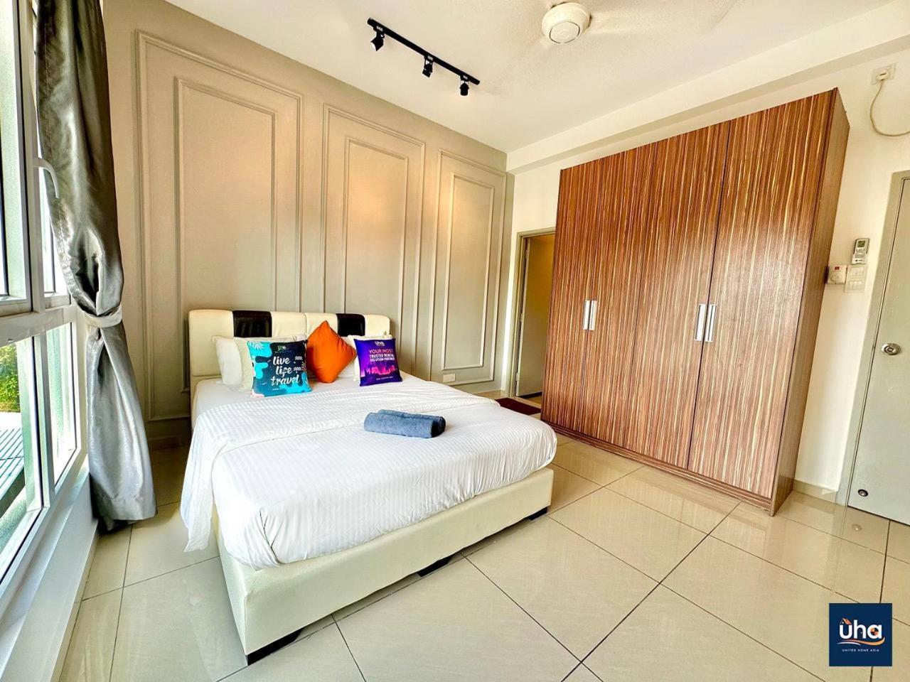 Seasons Luxury Apartment By Jk Home 新山 外观 照片